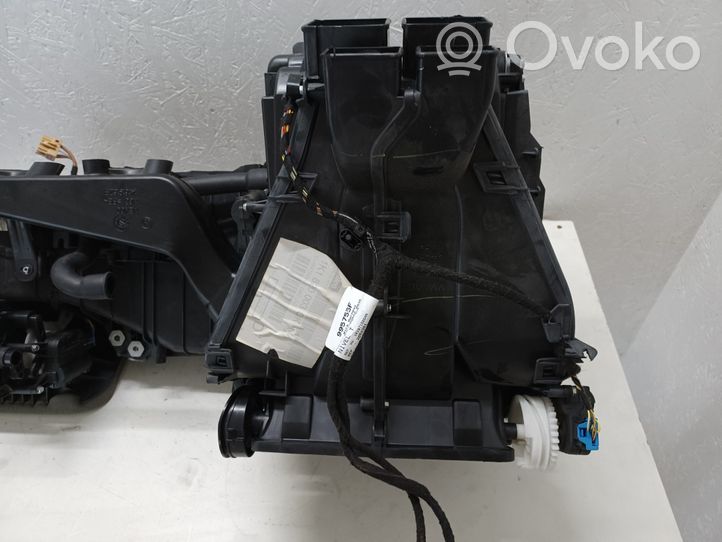 Volkswagen Golf V Interior heater climate box assembly 1K1820003QK