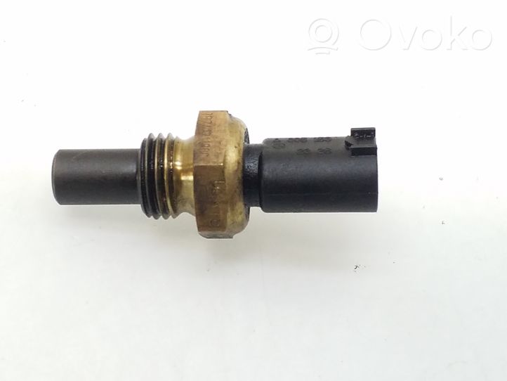 Mercedes-Benz Sprinter W906 Fuel temperature sensor A0051532328