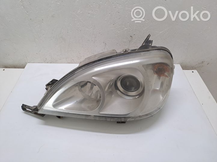 Mercedes-Benz ML W163 Lampa przednia 22315500