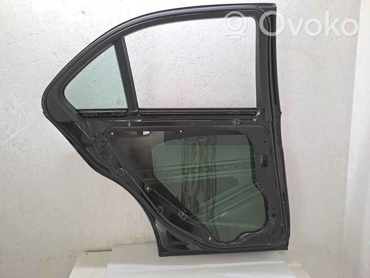 Mercedes-Benz C W204 Portiera posteriore A2047320110