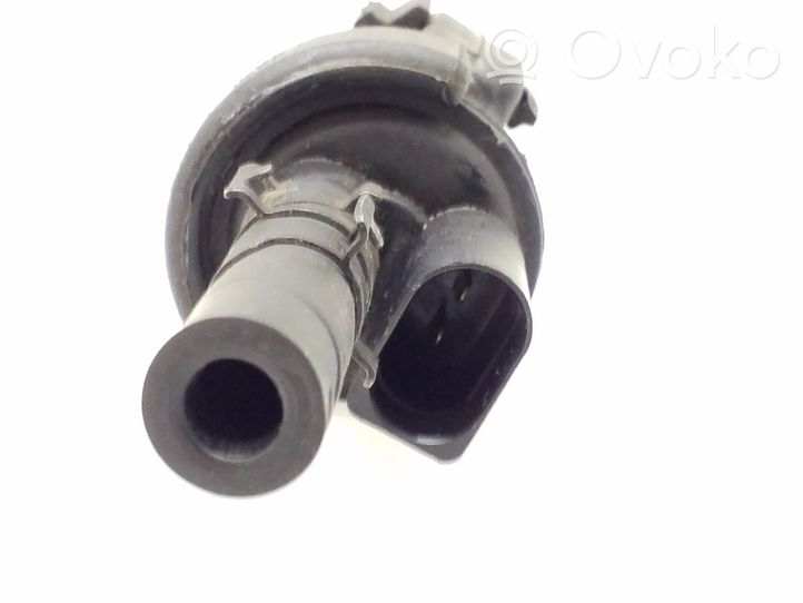 Volkswagen Golf VI Electrovanne Soupape de Sûreté / Dépression 058133459