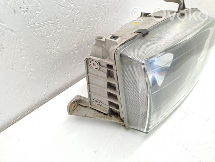 KIA Joice Lampa przednia 1094997