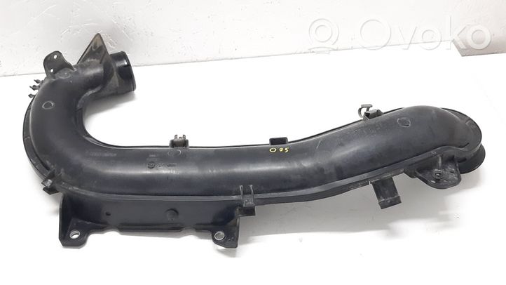 Ford S-MAX Turbo air intake inlet pipe/hose AV619C623B