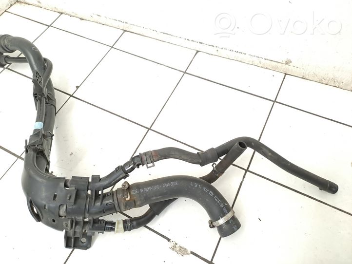 KIA Ceed Serbatoio del carburante 31100J7100