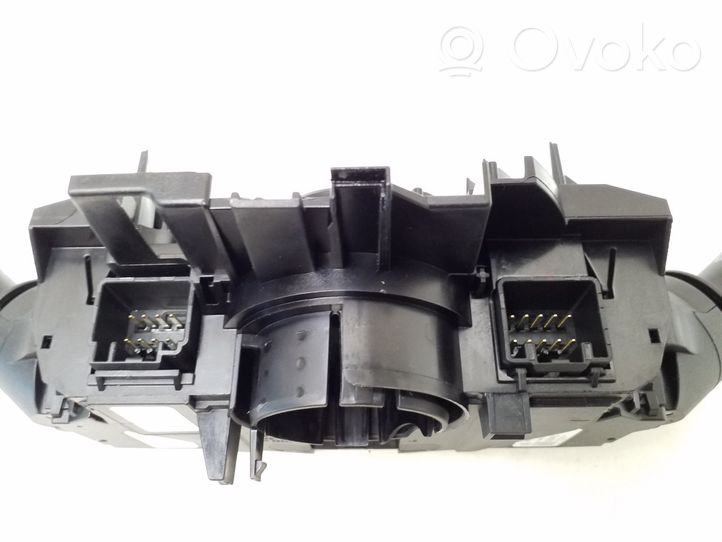 Ford Transit Courier Leva/interruttore dell’indicatore di direzione e tergicristallo ET7613N064BB