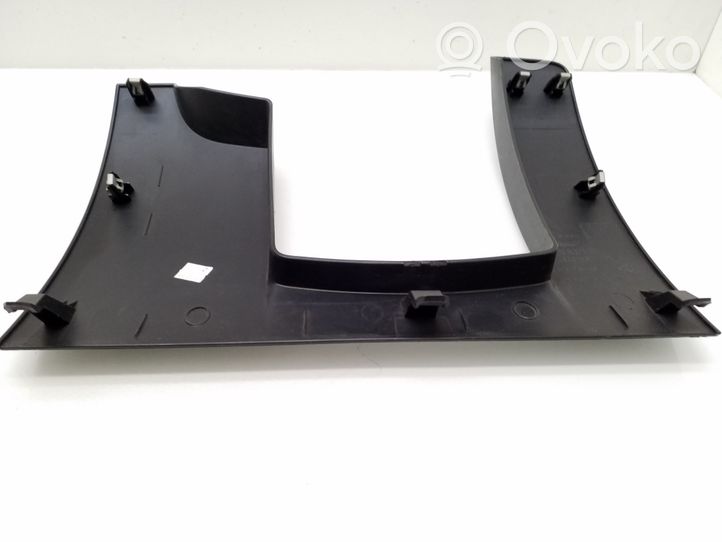 Opel Movano B Rivestimento pannello inferiore del cruscotto 681080014