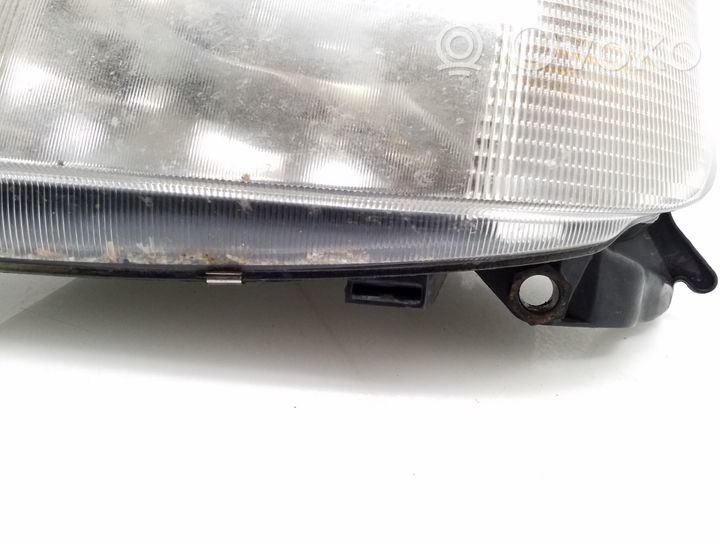 Mercedes-Benz ML W163 Lampa przednia 1638200049