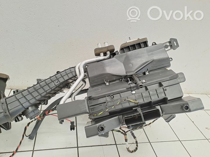 Volkswagen Crafter Scatola climatizzatore riscaldamento abitacolo assemblata A9068300160KZ