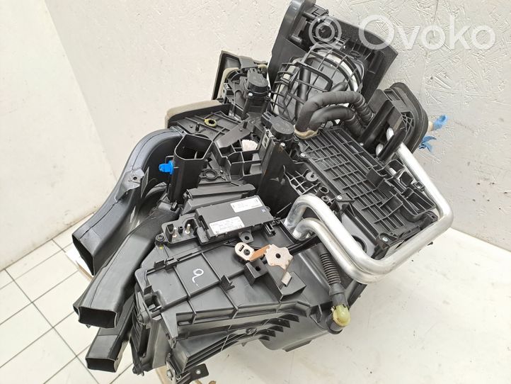 Ford C-MAX II Scatola climatizzatore riscaldamento abitacolo assemblata BV6N18K418E