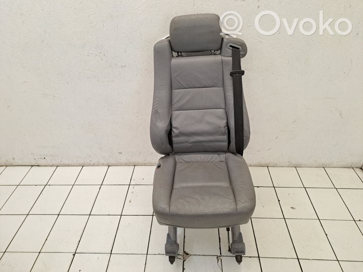 Mercedes-Benz Vito Viano W638 Fotel przedni pasażera 