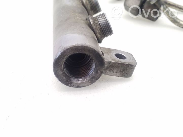 Mercedes-Benz Vito Viano W447 Fuel main line pipe 175216420R