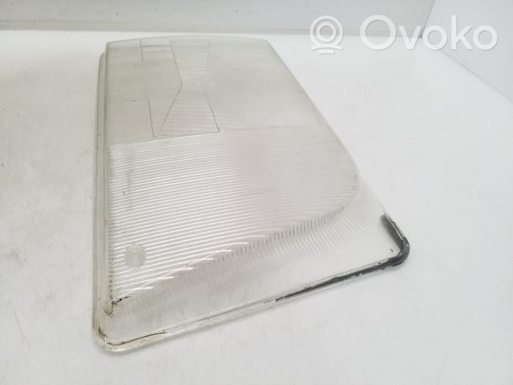 Mercedes-Benz E W124 Klosze lamp przednich 