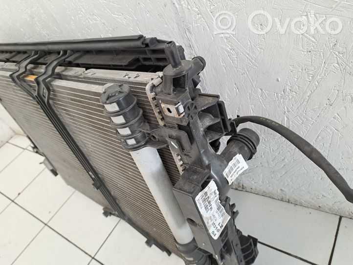 Peugeot 5008 II Set del radiatore 9832930080