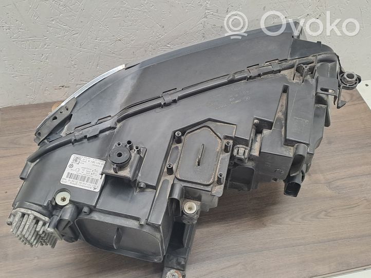 Volkswagen Tiguan Lampa przednia 5NB941081A