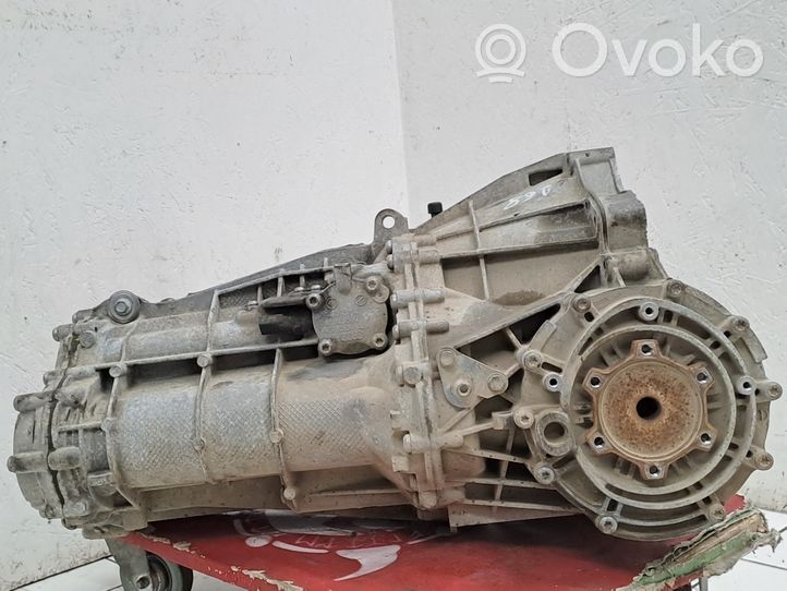 Audi A4 S4 B8 8K Mechaninė 6 pavarų dėžė JJF