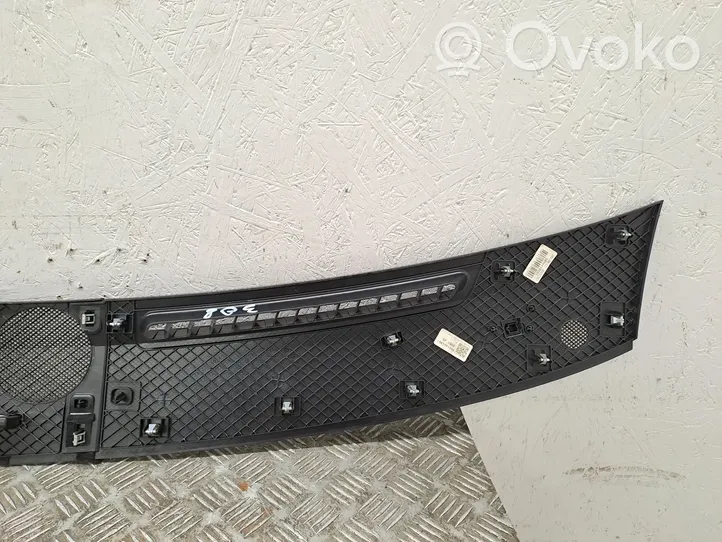 Mercedes-Benz Vito Viano W447 Rivestimento del pannello A4476891837