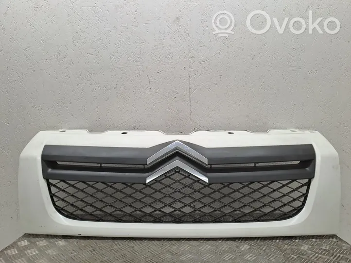 Citroen Jumper Front bumper upper radiator grill 1308069070