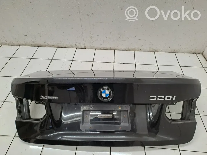 BMW 3 F30 F35 F31 Takaluukun/tavaratilan kansi 