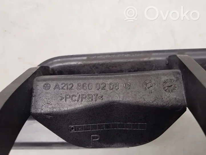 Mercedes-Benz E W212 Tappo/coperchio ugello a spruzzo lavafari A2128600208