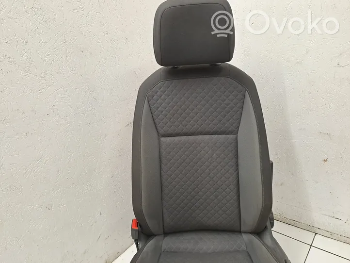 Volkswagen Tiguan Fotele / Kanapa / Komplet 5QA881105