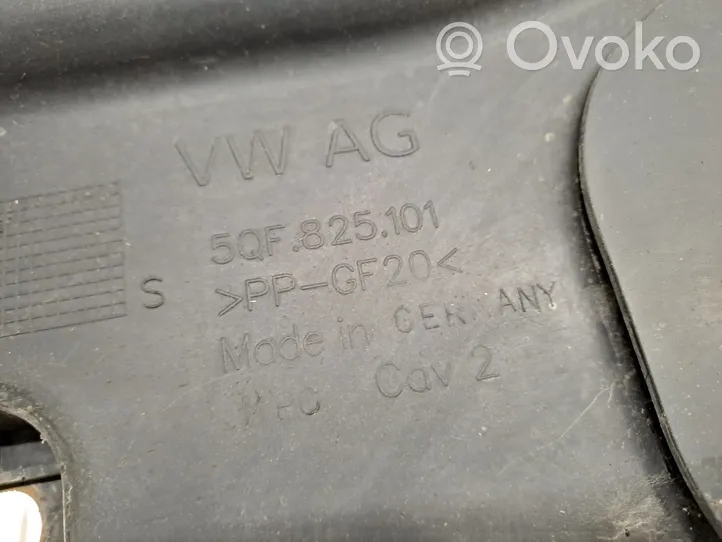 Volkswagen Tiguan Protection inférieure latérale 5QF825201