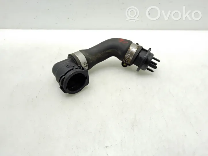 BMW X5 E70 Tuyau de liquide de refroidissement moteur 779262202