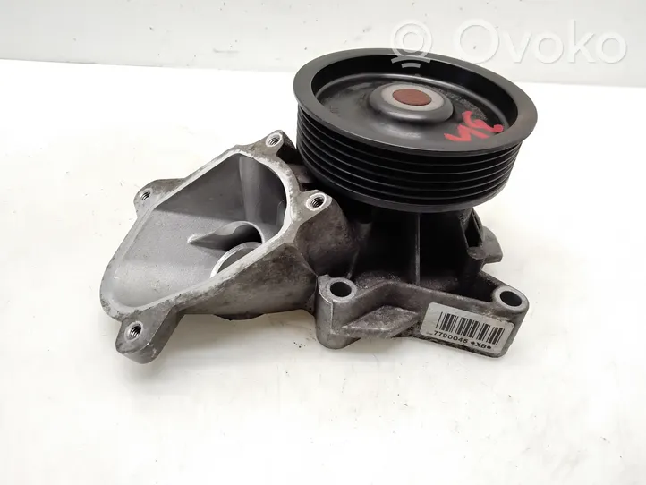 BMW X5 E70 Pompe de circulation d'eau 7790045