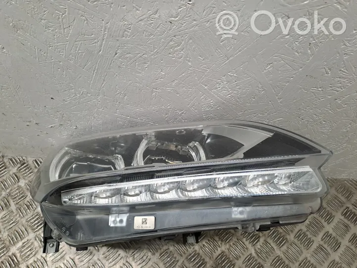 BMW 6 F12 F13 Lampa przednia 72557329