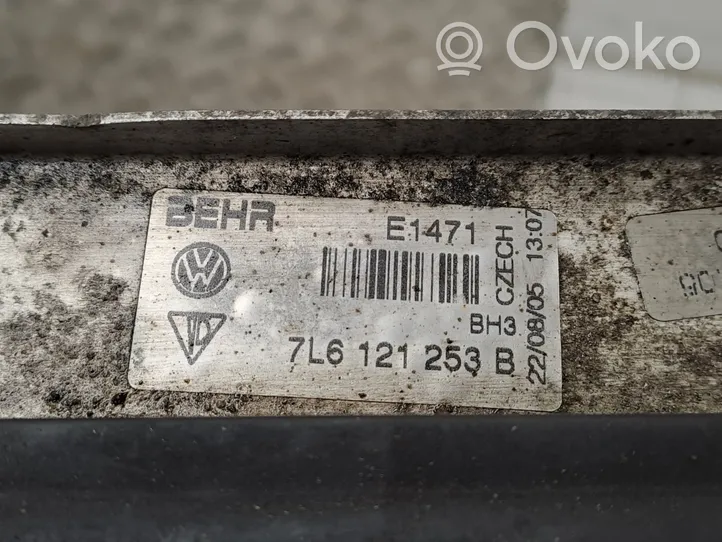 Volkswagen Touareg I Radiatorių komplektas 7L6121253B