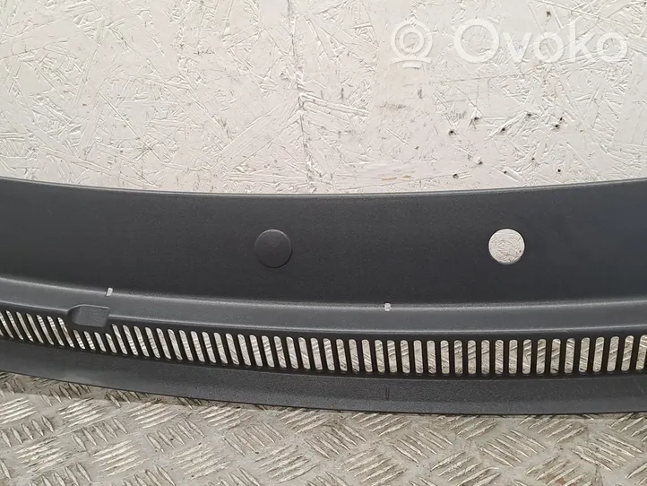 Volkswagen Transporter - Caravelle T5 Wiper trim 7H0819403A