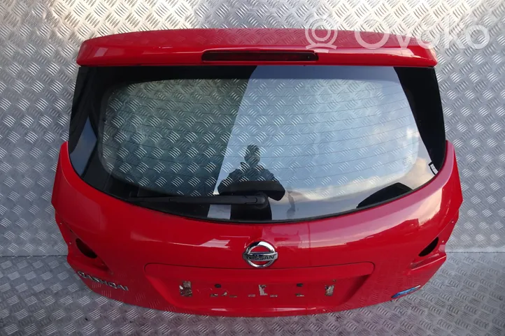 Nissan Qashqai Lava-auton perälauta 