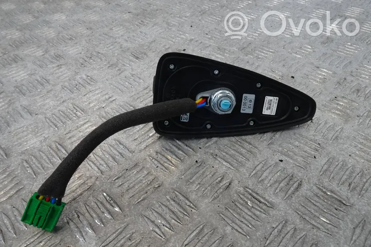 Hyundai i20 Active Antena GPS 96210-q0100