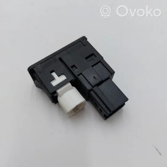 Mini Cooper Countryman R60 Connettore plug in AUX 84109229247