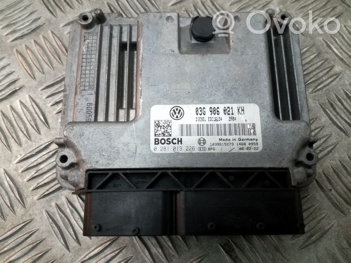 Volkswagen Golf V Komputer / Sterownik ECU silnika 03G906021KH