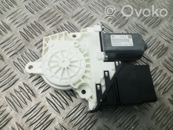 Volkswagen Tiguan Rear door window regulator motor 5N0959703F