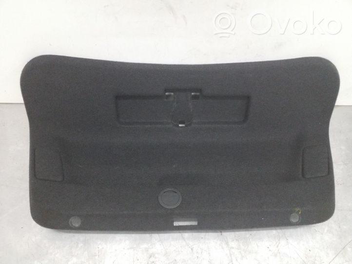 Volkswagen PASSAT B7 Rivestimento portellone posteriore/bagagliaio 3AE867605