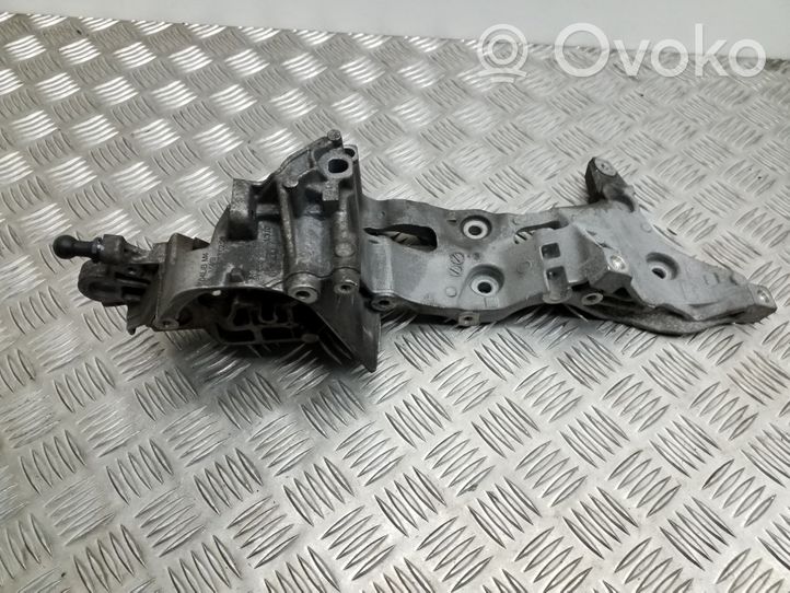 Audi A6 S6 C7 4G Supporto della pompa del carburante 04L903143B