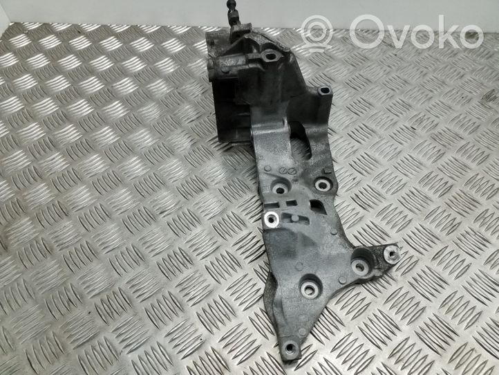 Audi A6 S6 C7 4G Supporto della pompa del carburante 04L903143B