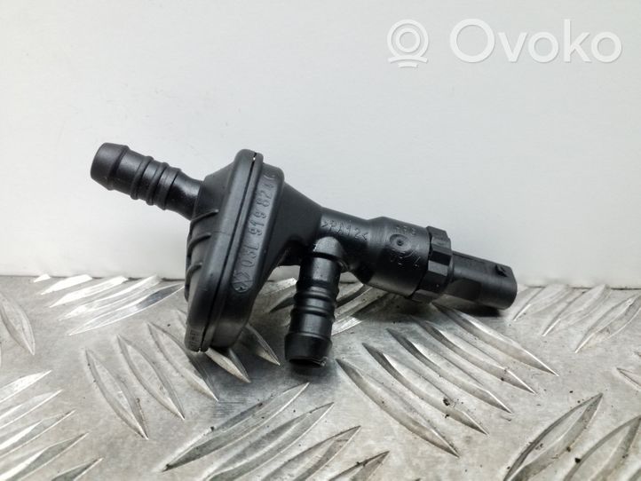 Audi A4 S4 B8 8K Sensore temperatura del carburante 03L919824C