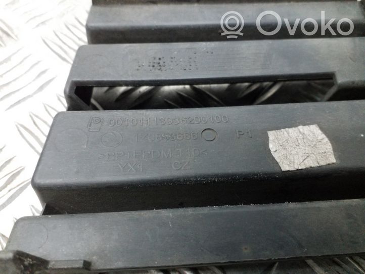 Skoda Octavia Mk2 (1Z) Unteres Gitter dreiteilig vorne 1Z0853666