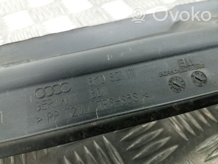 Audi A4 S4 B8 8K Supporto/guarnizione in poliuretano espanso del parafango 8K0821111