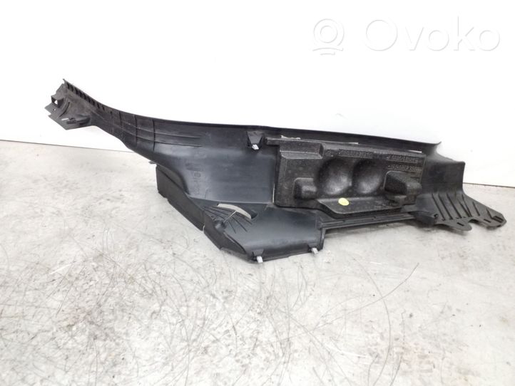 Audi Q5 SQ5 Osłona boczna fotela tylnego 8R0867767B