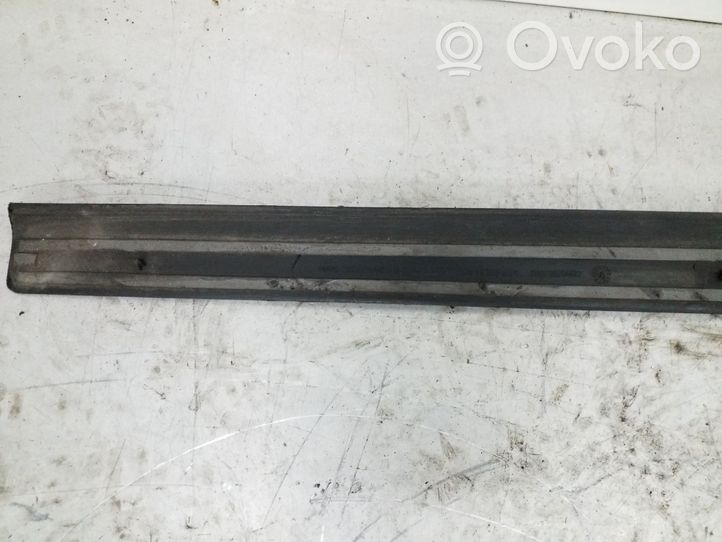 Audi A6 S6 C6 4F Garniture, jupe latérale/bas de caisse avant 4F0853373E