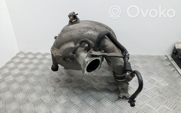 Audi A4 S4 B5 8D Intake manifold 058133213