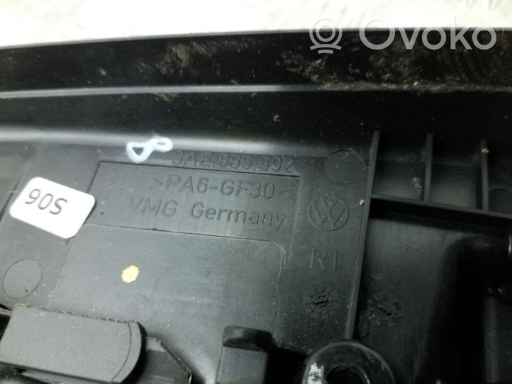 Volkswagen PASSAT B8 Sėdynės nugaros atramos atlenkimo rankenėlė 3AE885592