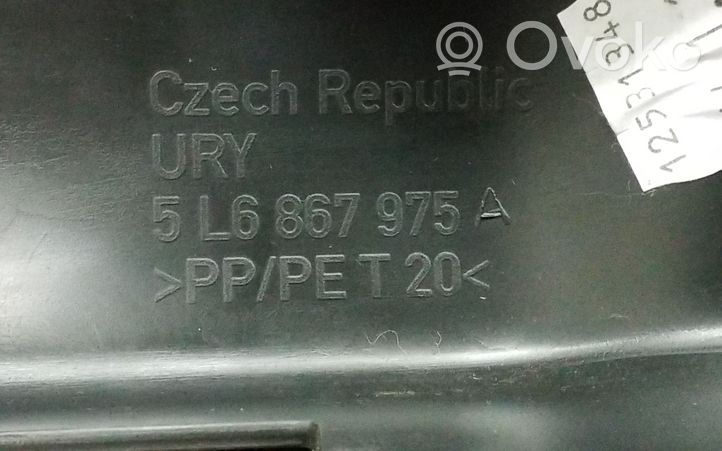 Skoda Yeti (5L) Poszycie klapy tylnej bagażnika i inne elementy 5L6867975A