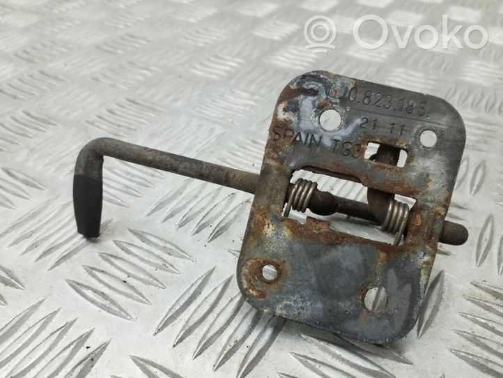 Seat Ibiza IV (6J,6P) Engine bonnet/hood lock/latch loop/hook 6J0823186