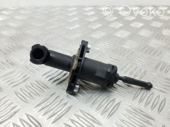 Seat Ibiza IV (6J,6P) Główny cylinder sprzęgła 6R0721388