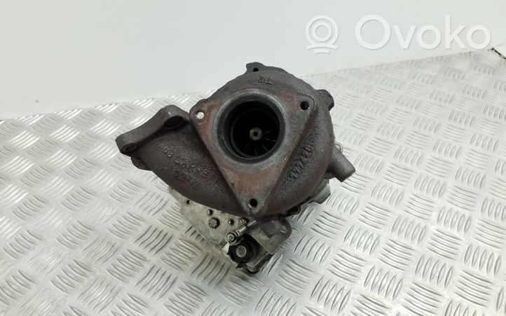 Audi A5 8T 8F Turboahdin 059145721B