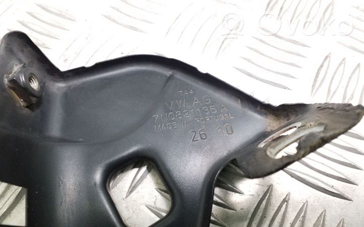 Volkswagen Sharan Supporto di montaggio del parafango 7N0821135A